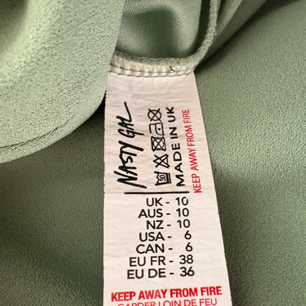 Nasty Gal sleeveless bridesmaid dress sage green size 6 - Picture 5 of 7